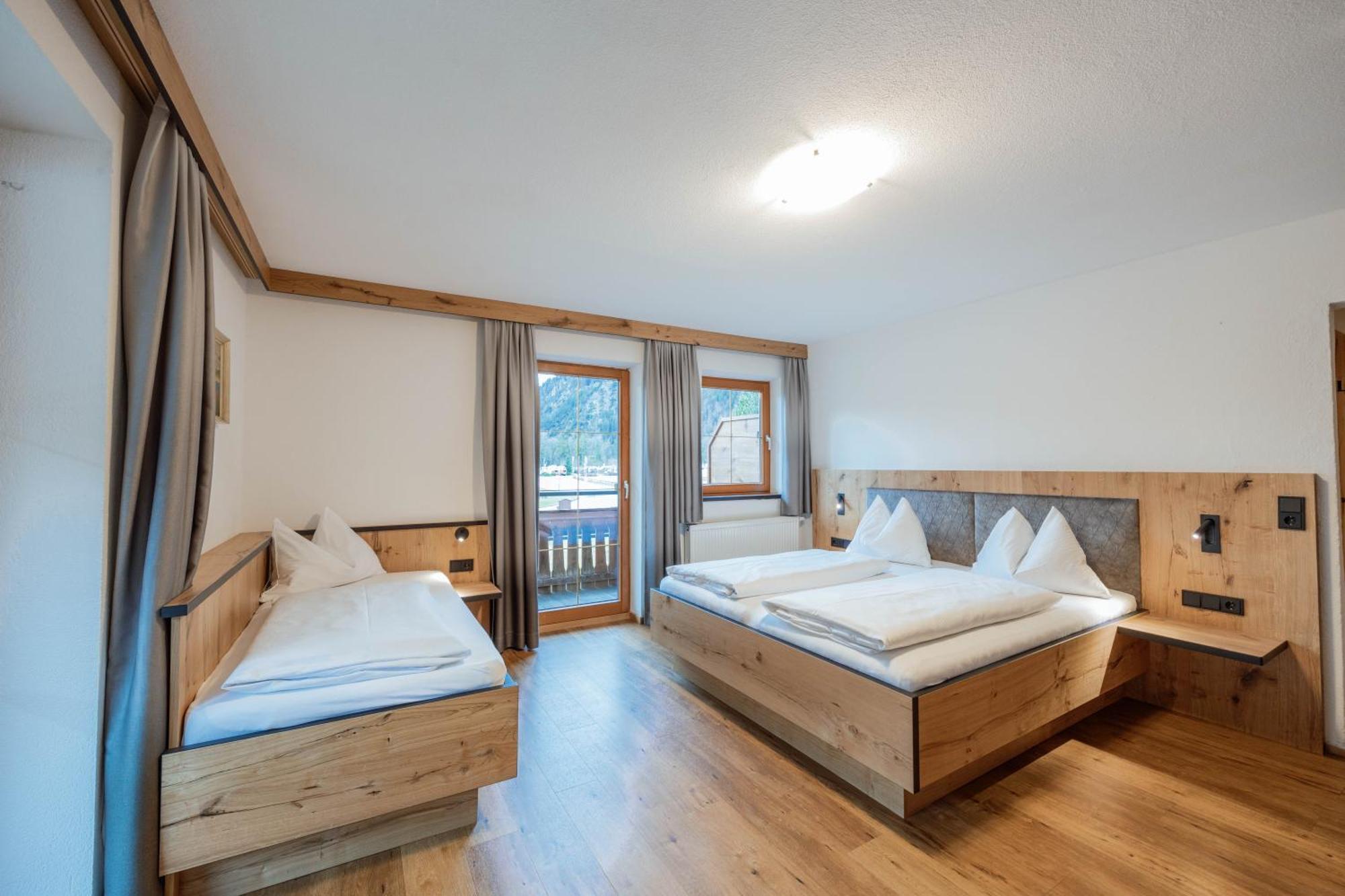 Karlingerhof Villa อาเคนเคียร์ค ภายนอก รูปภาพ